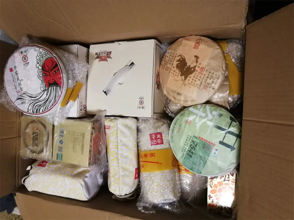 回收中茶普洱茶2017年生茶熟茶图3